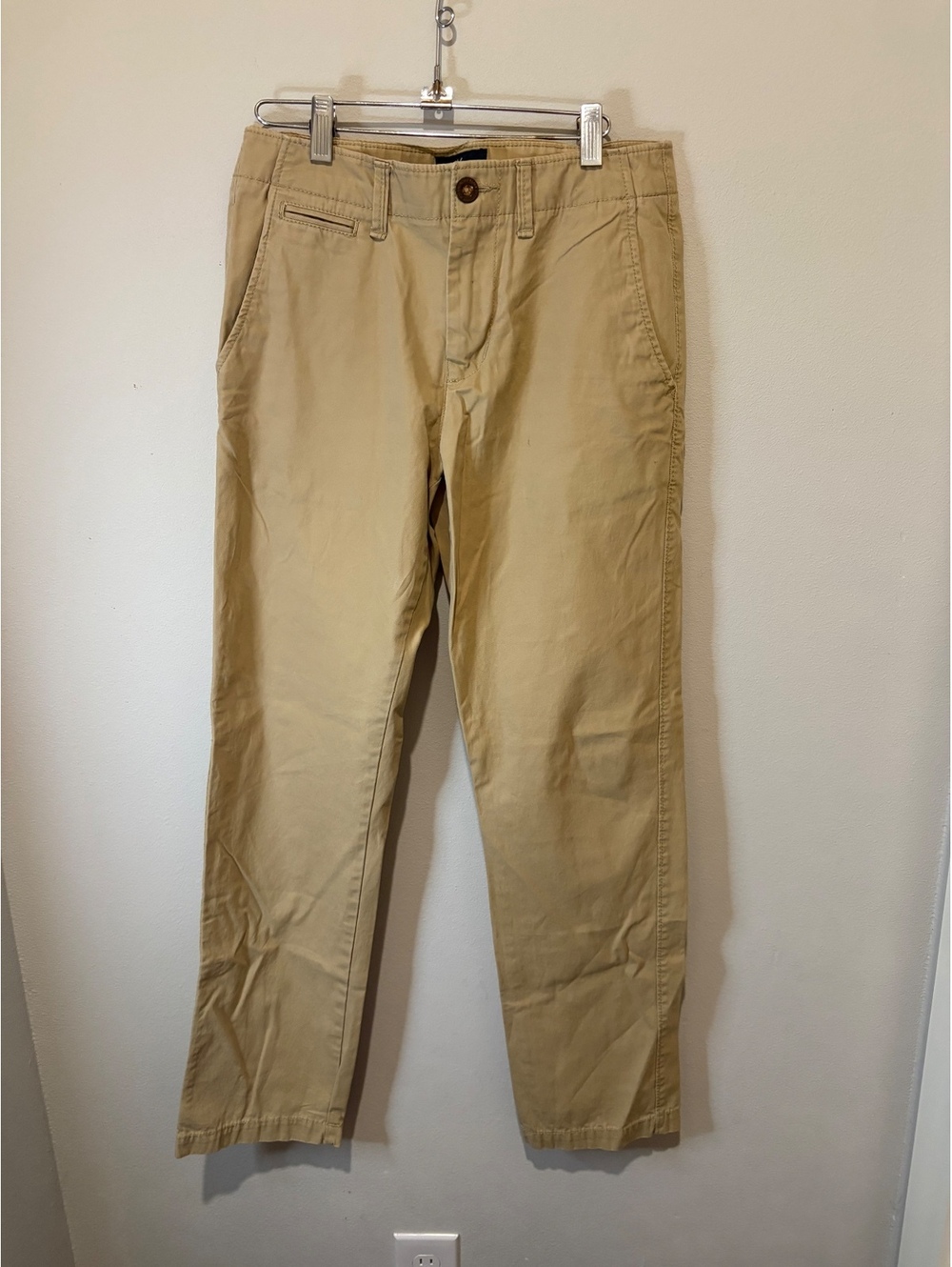 American Eagle Outfitters Slim Straight Khaki Pants